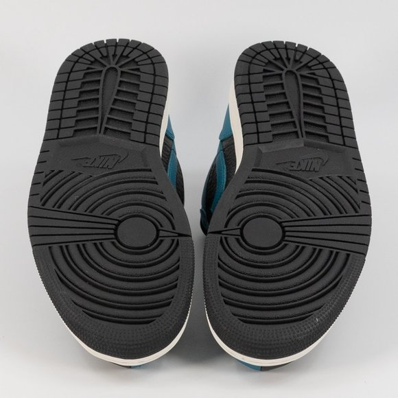 Air Jordan 1 Low SE 'Split - Bright Spruce' DR0502-300 size 9.5 - Picture 8 of 9